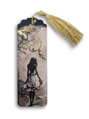 zakładka drewniana z dziewczyną w spódnicy baletowej idzie drogą ozdobne złocenie