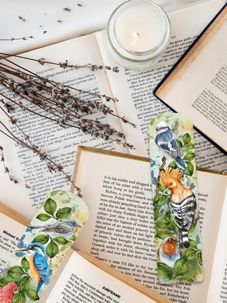 zakładka do książki z motywem ptaków polskich: dudka, zimorodka, rudzika