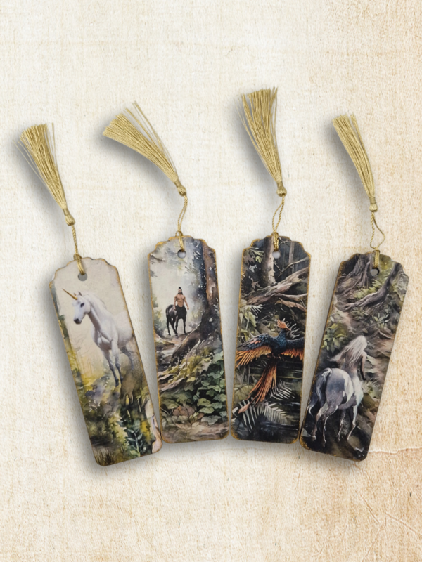 seria zakładek unikatowych handmade z magicznymi mitycznymi stworzeniami