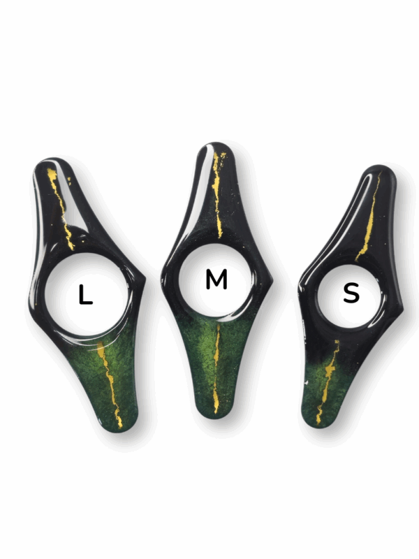 rozmiary uchwytów na kciuk do książek ciemna zieleń ze złotem