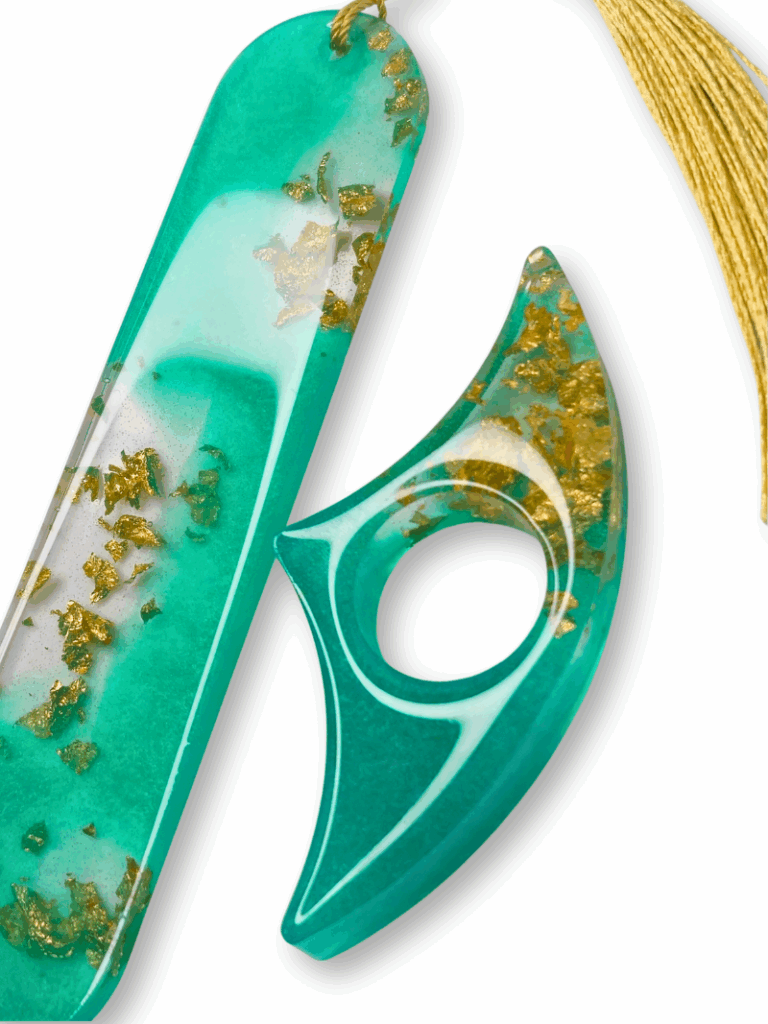 turkusowy zestaw uchwyt i zakładka do książki z żywicy z płatkami złota