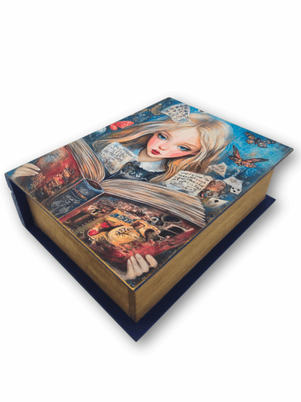 Book Box Dziewczynka w Krainie Czarów