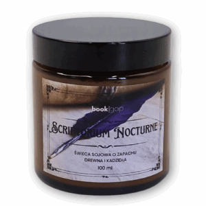 świeca sojowa w klimacie książkowym o zapachu drewna, papieru i kadzidła w klimacie starej biblioteki i skryptorium prezent dla fana gotyckich klimatów