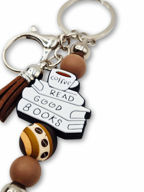 czytaj dobre książki pij kawę - breloczek metalowy z kawowymi motywami dla miłośnika książek i kawy