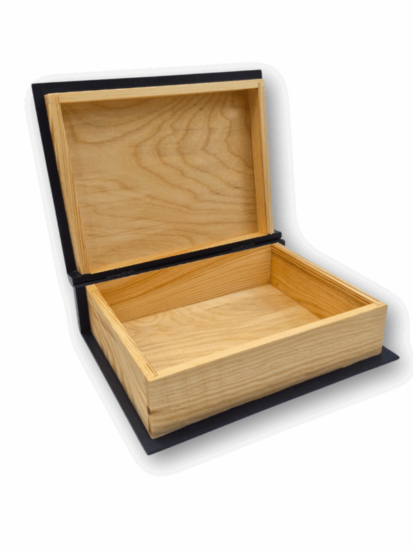 wwnętrze drewnianego pudełka w kształcie książki