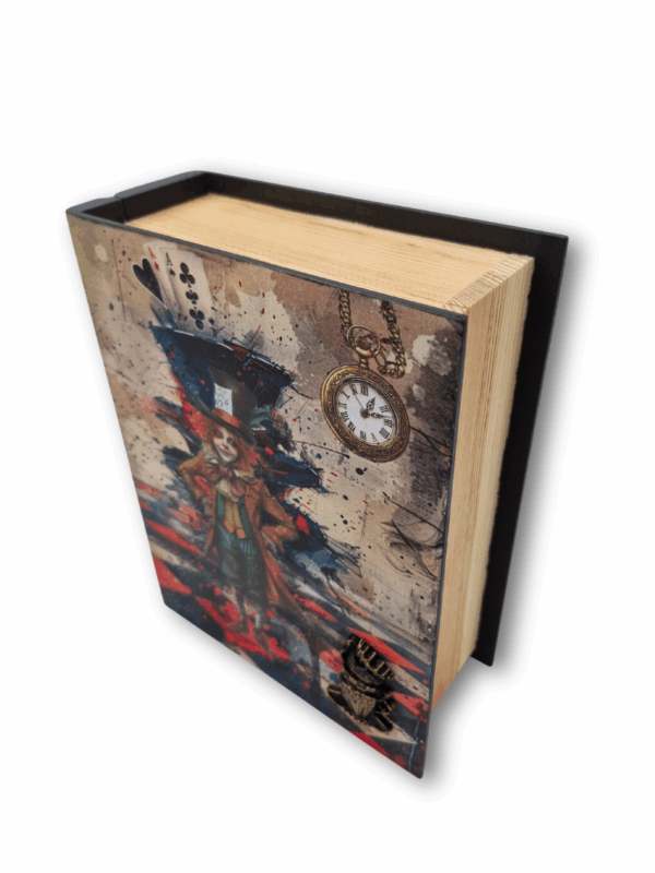 drewniany book box z motywem kapelusznika