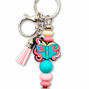 breloczek różowo-turkusowy ośmiornica książka we are booked